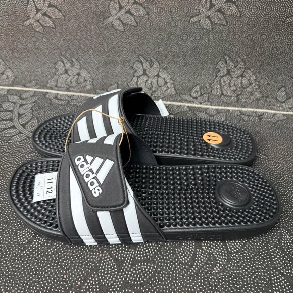 Adidas Adissage Mens Slide Sandals Size 11/12 Black & White Adjustable Strap - Picture 1 of 6